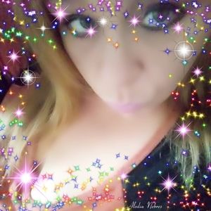 Meet your Posher, Carla